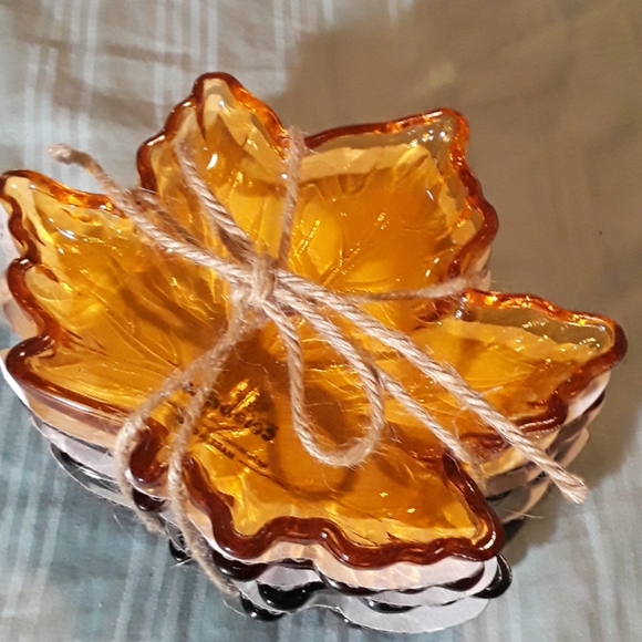 Other - 4 glass leaf's